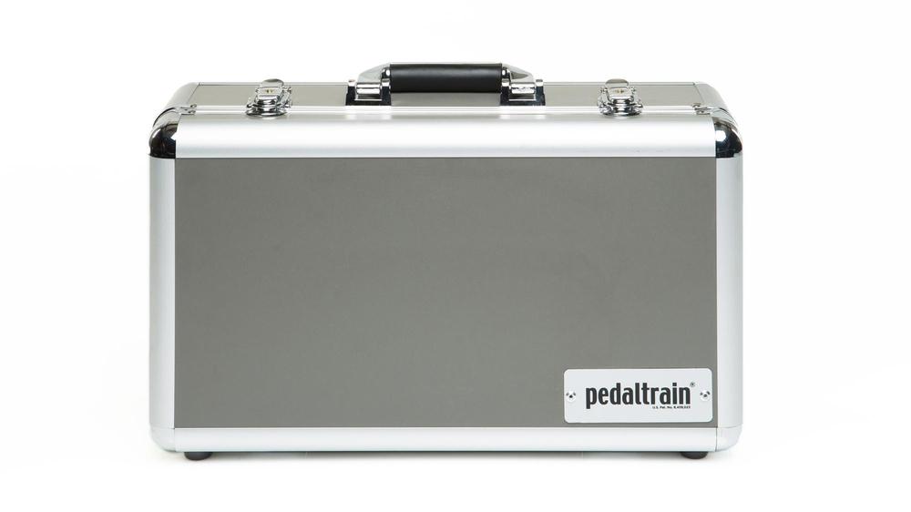  Pedaltrain Metro 16 with Hard Case Pedal Boards